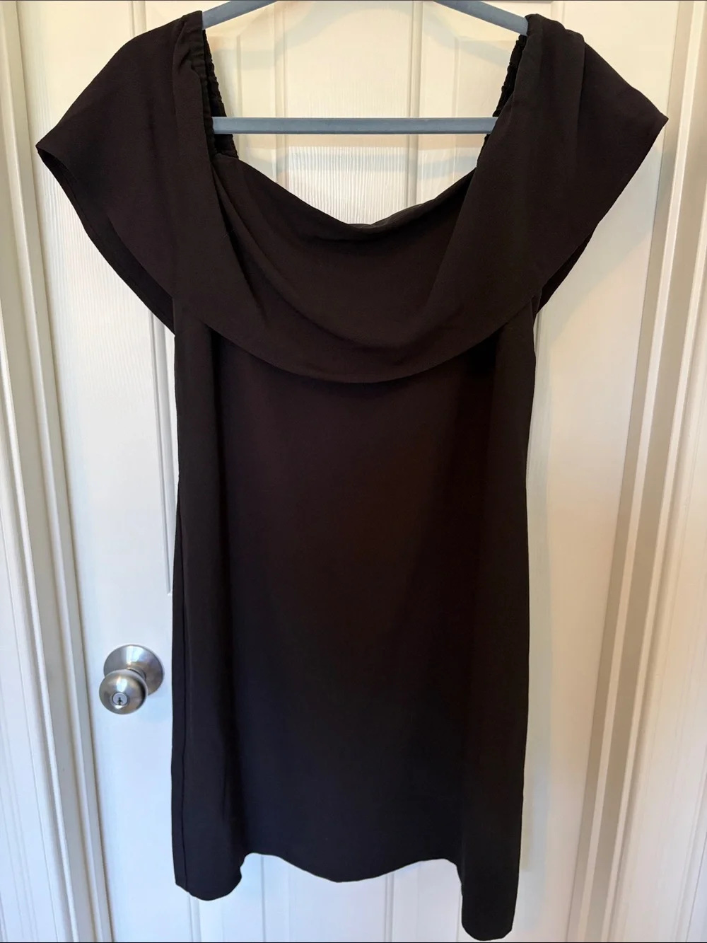 Charles Henry Elegant Black Off-Shoulder Women’s Dress